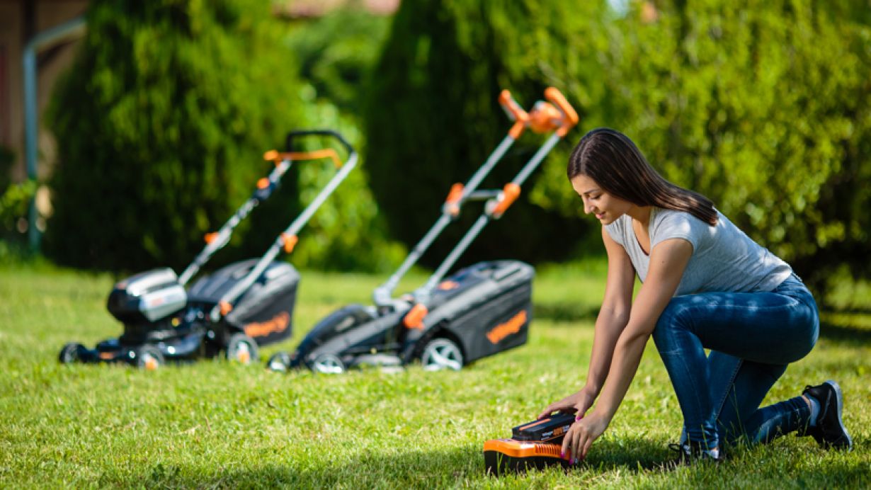 Battery-powered lawn mowers